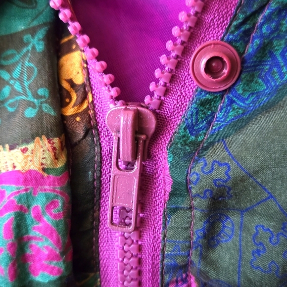 VINTAGE DETAILS Sportswear Silk Jacket - Picture 3 of 11